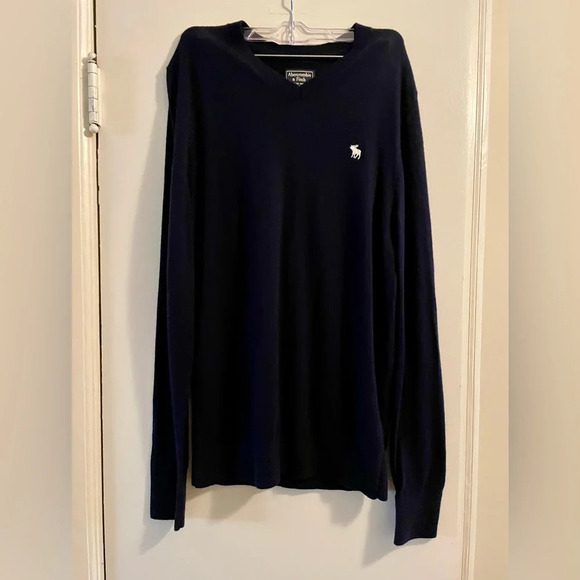 Abercrombie & Fitch Wool Blend V Neck Dark Blue Pull Over Sweater Size Medium - Picture 1 of 9
